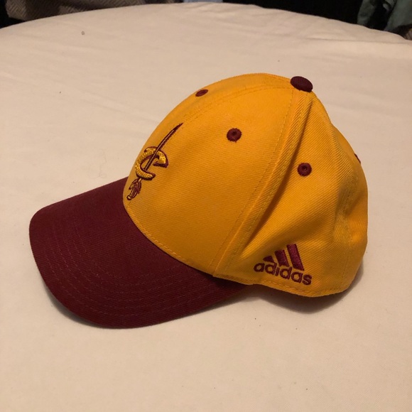 Adidas NBA Cleveland Cavaliers Youth Hat - Picture 4 of 14